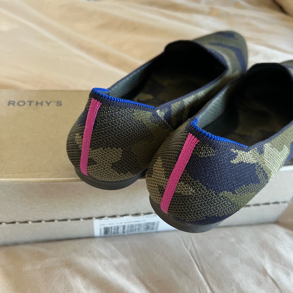 Rothy's Camo Knit Loafers in Olive Green & Black - Picture 2 of 6